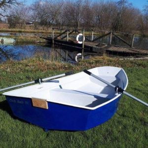 8.5ft Pram Style Rowing Boat